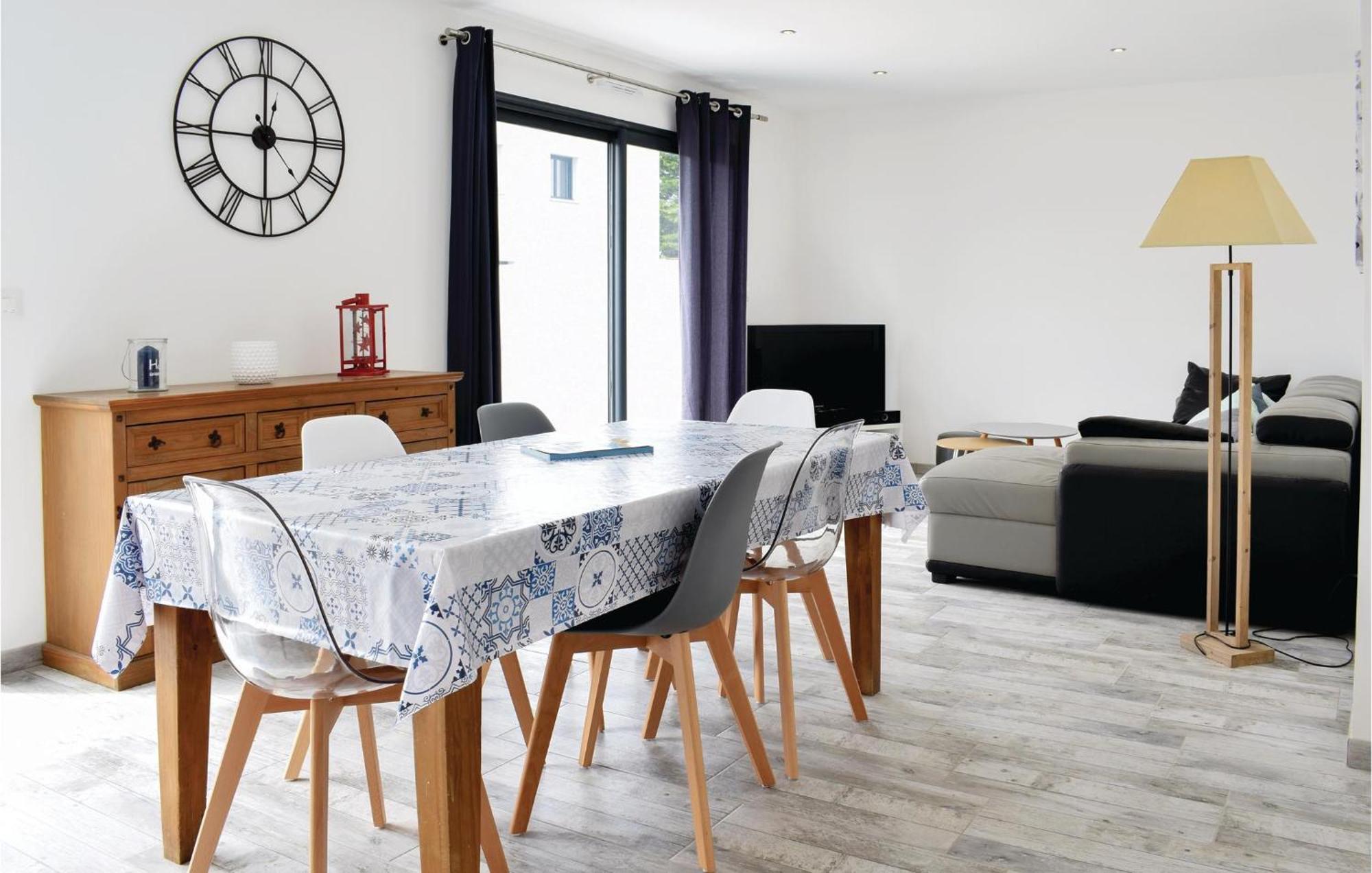 Amazing Home In Saint-Germain-Sur-Ay With Wifi 外观 照片